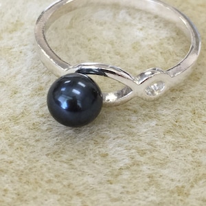 Black Freshwater, Cultured Pearl Ring, Sterling Silver Band, Size 7, Free Shipping