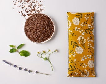 Microwave Heating Pad-Flaxseed Heat Pad/Cold Pack- Warm and Cold Compress-Therapeutic- Adults Teens Kids- Removable Cotton Cover-STRAWBERRIES Seniors Microwave Heating Pad-Flaxseed Heat Pad/Cold Pack- Warm and Cold Compress-Therapeutic- Adults Teens Kids- Removable Cotton Cover-STRAWBERRIES Seniors