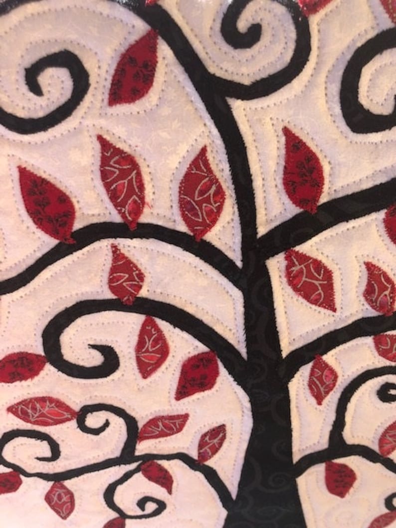 Curvy Tree of Life Quilted Wall Hanging Custom Colors Swirls Quilt Branch Branches Valentine/'s Day Valentine Graduation Gift Birthday