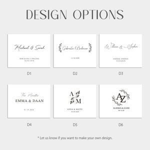 Puede incluir: Una selecci&oacute;n de opciones de dise&ntilde;o para invitaciones de boda. Cada dise&ntilde;o presenta nombres y fechas en fuentes elegantes. Los dise&ntilde;os incluyen acentos florales e iniciales, con el texto "DESIGN OPTIONS" en la parte superior.