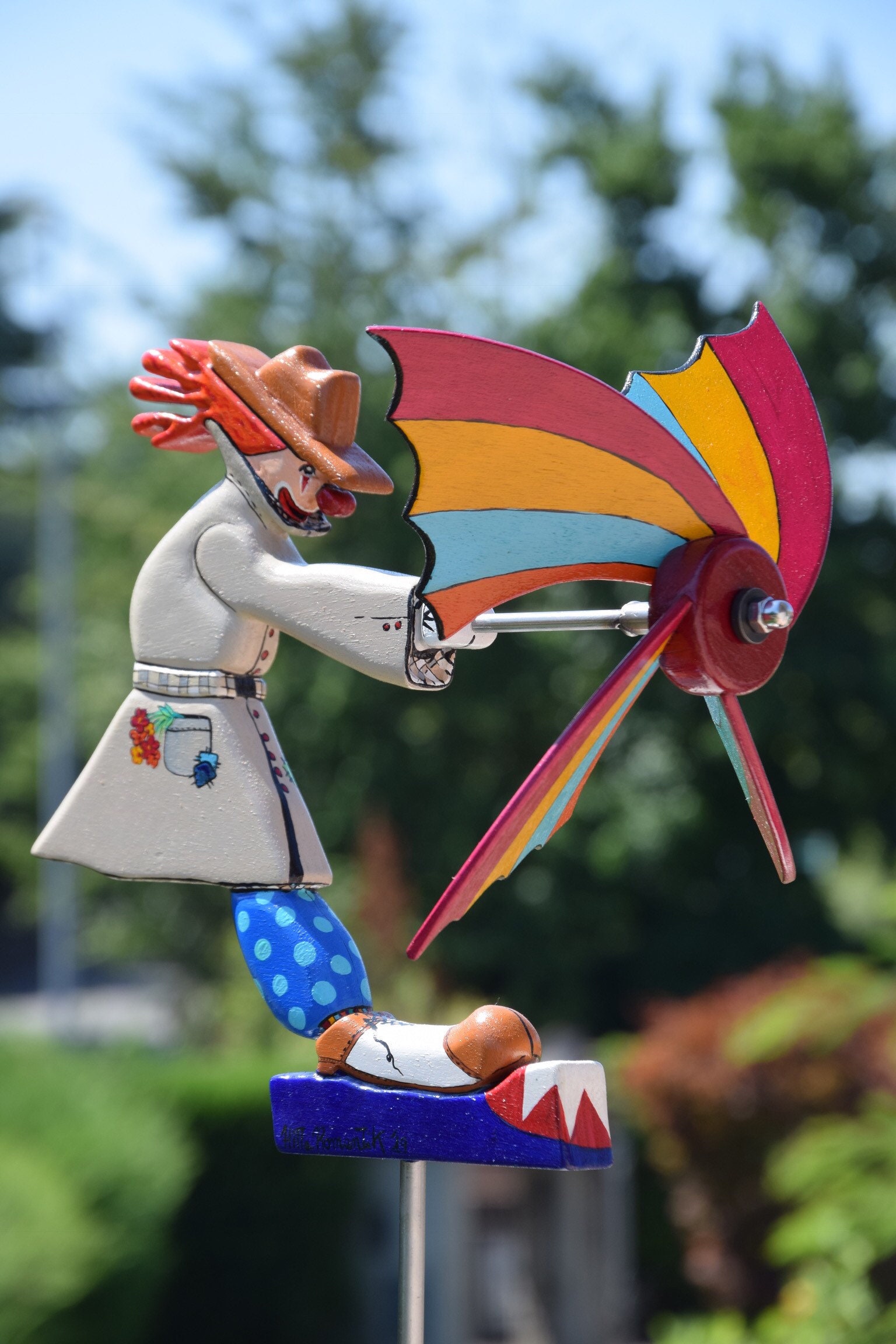 Statue de Clown de Moulin à Vent extérieur drôle Jouets décoratifs Faits à la Main Uniques A adapté à la décoration de Jardin intérieur et extérieur MFAWF Whirligig Clown Windmill 
