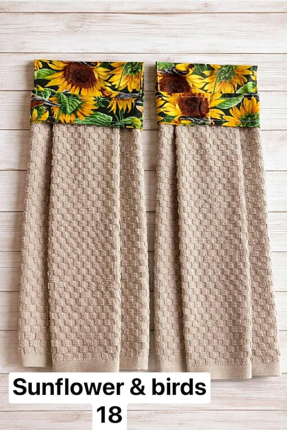 Set of 2 Hanging Kitchen Towels – Cotton Dish Towels with Topper – Oven & Cabinet Towel – Farmhouse Kitchen Décor – Housewarming Gift