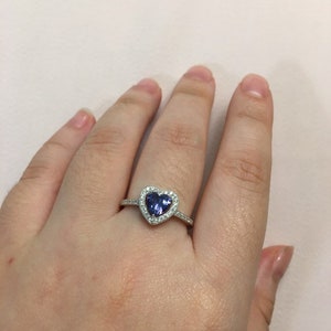 Heart shaped tanzanite rings - Etsy 日本