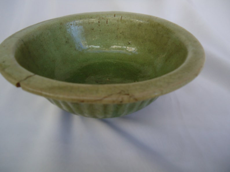 Ming Dynasty Celadon Bowl image 8