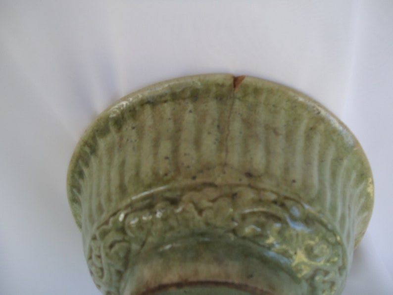 Ming Dynasty Celadon Bowl image 7