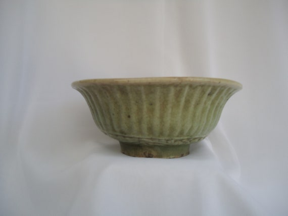 Ming Dynasty Celadon Bowl