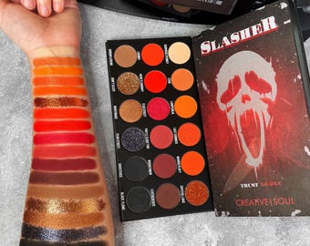 Paleta de sombras de ojos Slasher: maquillaje inspirado en películas de terror.