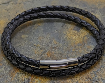 Double Rap Leather Bracelet Black