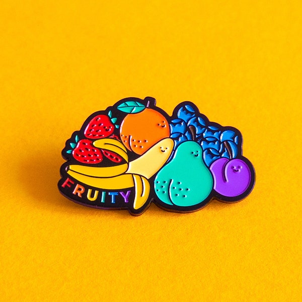 Subtle Pride Pin Fruity LGBT Badge — Minimalist Pride LGBT Rainbow Queer Badge Lesbian Gay Trans Enamel Pin Subtle Pride Accessoire Discret