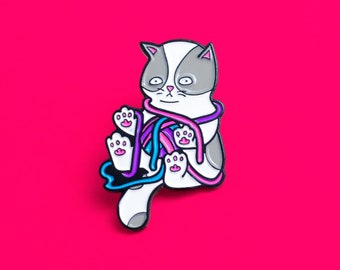Bi Pride Pin Cat Subtle Bisexual Kitten Enamel Pin — Bi Pride Badge Minimalist LGBT Lesbian Gay Trans Lapel Pin Pride Accessory Discreet