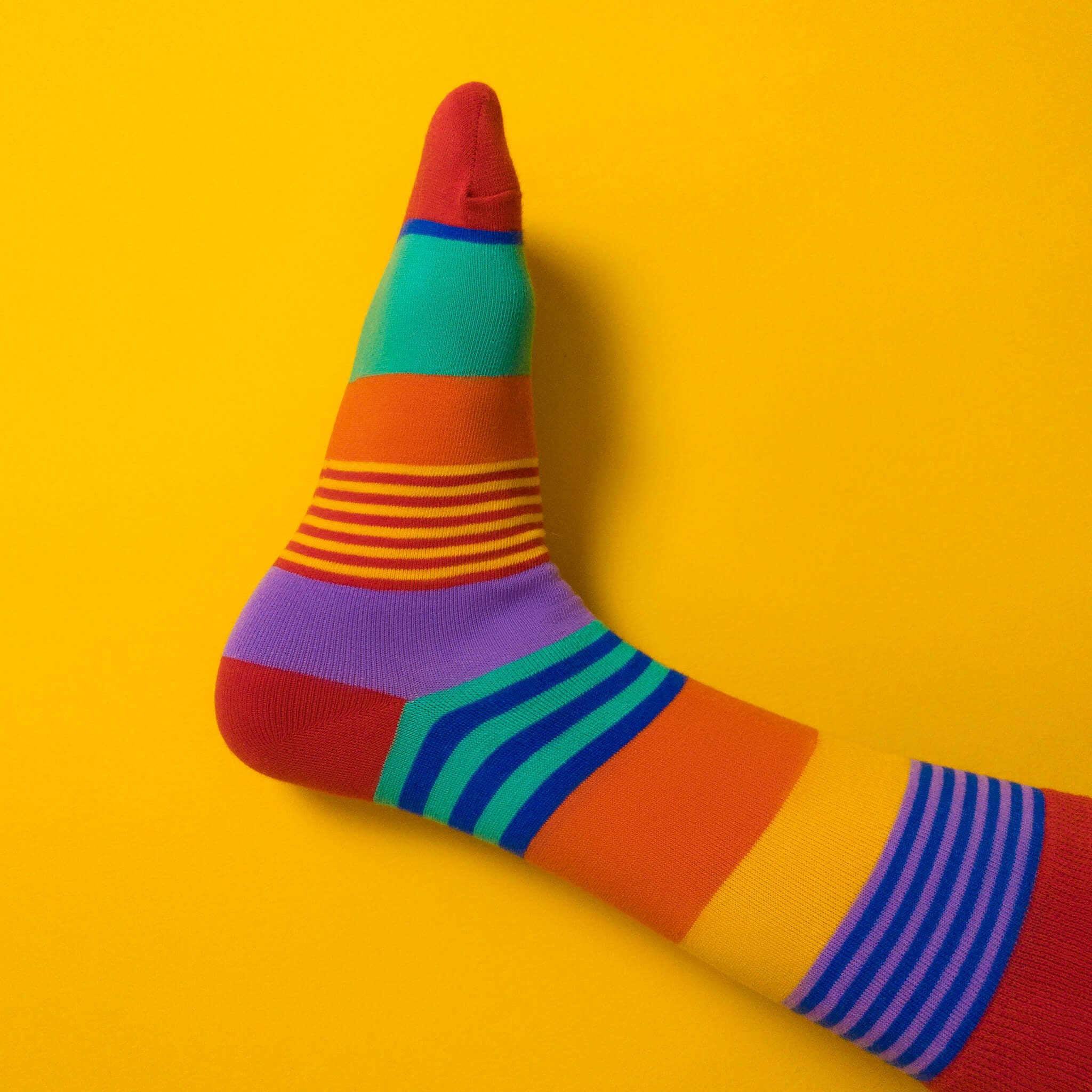 3x Pride Sneaker Socken Set - LGBTQ Regenbogen Design In M & L Größen