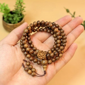 108 Lotus Mala Bead Agarwood Bracelet, Lucky Fengshui Item