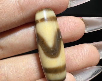 30x11mm Tiger Fang Tibet Dzi Bead, Symbol Of Courage, Free Make Necklace