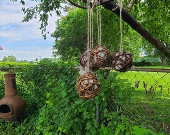 Two small alpaca fleece nesting ball,  Grapevine nesting balls, Bird house, Birdhouse material, Alpaca fleece, Alpaca fiber, Bird nest