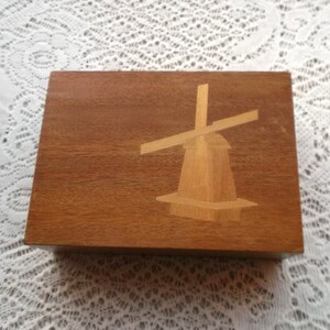 Vintage wooden casket handmade. Hand Carved Wooden Box. Vintage Decorative Wooden Storage Box. stash box. jewelry box