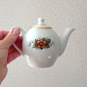 Vintage Miniatur Porzellan Teekanne, Blumenmuster , UDSSR 1970er Jahre