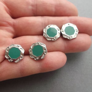 vintage metal buttons set of 4 pcs old silver buttons with shanks. metal with green. buttons for sewing. crafts buttons. clothing