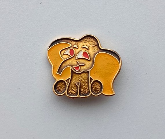 vintage small elephant badge, Soviet aluminum bad… - image 5