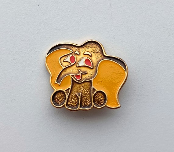 vintage small elephant badge, Soviet aluminum bad… - image 1