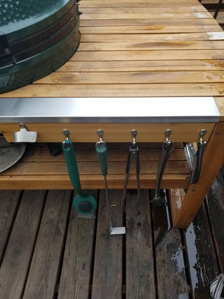 Top 4 Lumbers for Building Your Big Green Egg Table - JJGeorge