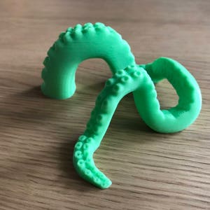 3D Printed Octopus Phone Stand iPhone Android iPad Holder Smartphone Beach Sea Ocean Water image 6