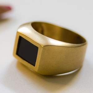 Large Black Gemstone Signet Ring,  Black Onyx Rectangle Gold Signet Ring, Extra Large Signet Ring for Men and Women