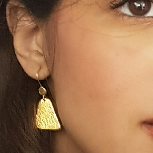 Boho earrings, minimalist Triangle earrings, Gold dangle earrings for Women, Bridesmaid jewelry, shops statement earrings, summer earrings