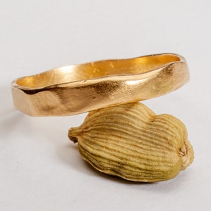 22k Slim Gold Ring for Women, Handmade 22k Gold Wedding Ring for Her, 22k Gold Jewelry, Hammered Gold Ring, Rough Textured Gold Band