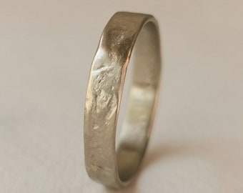 14K White Gold Hammered Wedding Band for Men, 4mm Wide Matte Finish Textured Gold Band