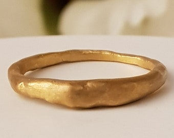 18k Solid Gold Hammered Wedding Band, His And Hers Wedding Ring Set- Available In Rose Gold White Gold And Yellow Gold Size 4 - Size 11