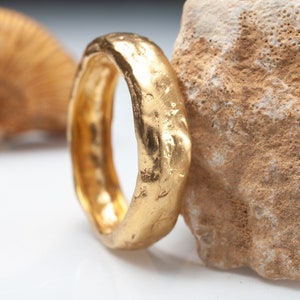 22k Organic Gold Ring, Men's Textured Gold Wedding Band, 22k Solid Yellow Gold Ring, 22k Gold Jewelry, Unique Mens Gold Wedding Band