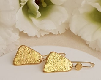 Hammered gold Earrings - 18k Gold Plated Dangle Earrings - Handmade gold Jewelry - Boho Jewelry - gold Dangle Earrings