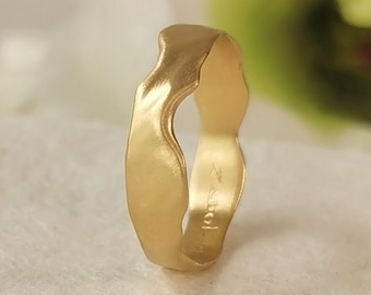 14k Gold Smooth Matte Organic Gold Ring, Rustic Gold Unique Wedding Band Ring