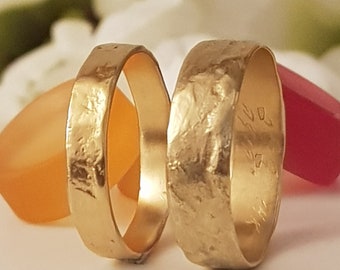 Gold Wedding Band set, Hammered Wedding Ring Set, His and Hers Set, Matching Band Set, Boho Ring Set, Bride and Groom Set