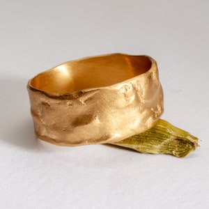 14k Women&#39;s Yellow Gold Wedding Band 8mm Wide with Hammered, Textured Rough Finish
