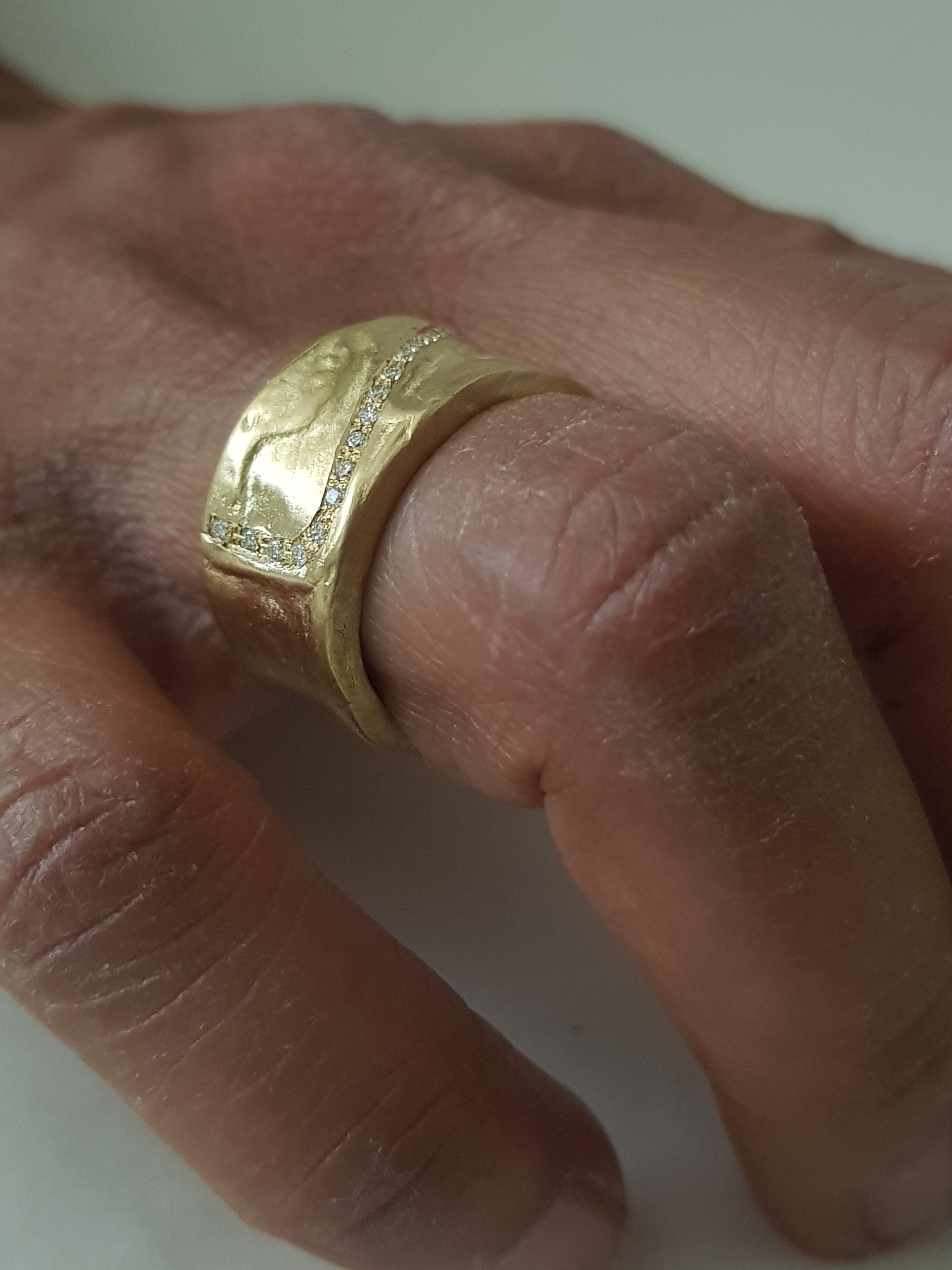 Is It Gold or Not? How To Tell If Your Jewelry Is Valuable Or Fake?