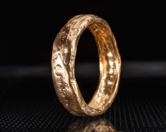 Men's Textured Gold Wedding Band, 14k Solid Yellow Gold Ring, Unique Hammered Gold Wedding Ring, Melted Gold Style Ring, Organic Gold Ring
