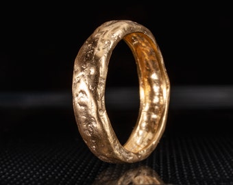 Men&#39;s Textured Gold Wedding Band, 14k Solid Yellow Gold Ring, Unique Hammered Gold Wedding Ring, Melted Gold Style Ring, Organic Gold Ring