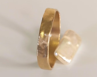 Minimal Wedding Band for Men and Women, Tapered Solid Gold Ring