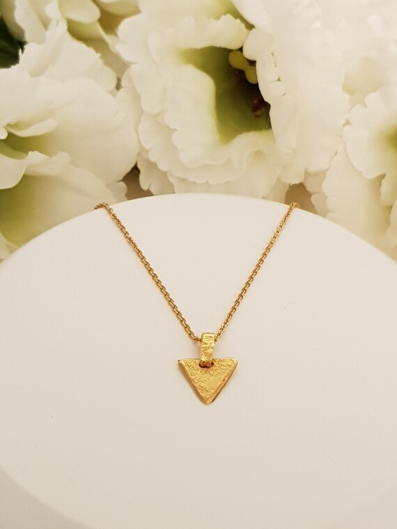 Etsy triangle deals necklace