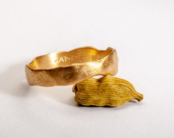 18k Handmade Gold Ring, Matte Finish Hammered and Textured Gold Ring, Organic Gold Ring