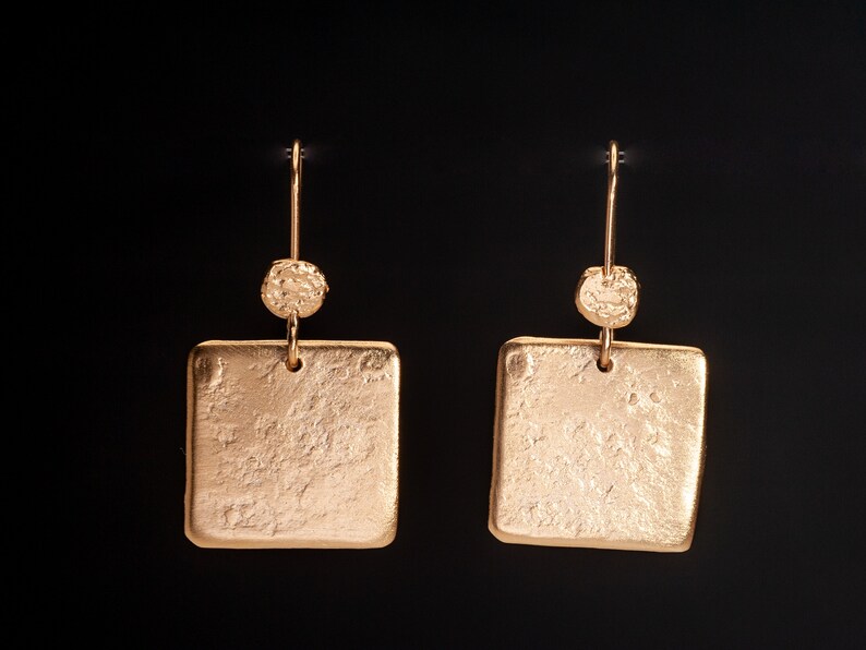 18K Large Square Gold Drop Earrings, Solid Gold Earrings, Textured and Hammered Gold Earrings, Israeli Jewlery, Handmade Gold Earrings image 3