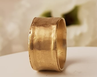 10mm /  0.39'' Wide Wedding Band for Women, 18K Solid Gold Rustic Rough Raw Style Wedding Ring, Wide Cigar Band Ring, Unique Gold Band