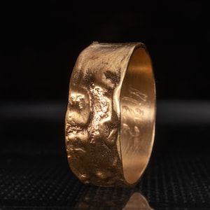 22k Gold Wedding Band, 22k Solid Gold Ring for Men, Men&#39;s Solid 22k Gold Band, Textured Gold Ring, Rough Gold Ring, Hammered Gold Ring