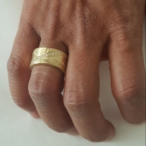 18K Gold Diamonds Band Ring, Cigar Band Ring, Wide Gold Band, Organic Gold Ring, Thick Band Rings, Hammered Gold Ring, Textured Wedding Ring image 2