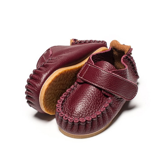 100 % à la main en cuir cousu des chaussures pour enfants. Mocassins en cuir pour bébé. Chaussures de bébé garçon Mocs.Baby. Chaussures de bébé fille Shoes.Toddler. Chaussures pour enfants. Oello | Coût Modéré
100 % à la main en cuir cousu des chaussures chaussures chaussures pour enfants. Mocassins en cuir pour bébé. Chaussures de bébé garçon Mocs.Baby. Chaussures de bébé fille Shoes.Toddler. Chaussures pour enfants. Oello | Coût Modéré
358035