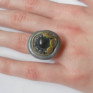 Polymer clay ring with glass bead image 3