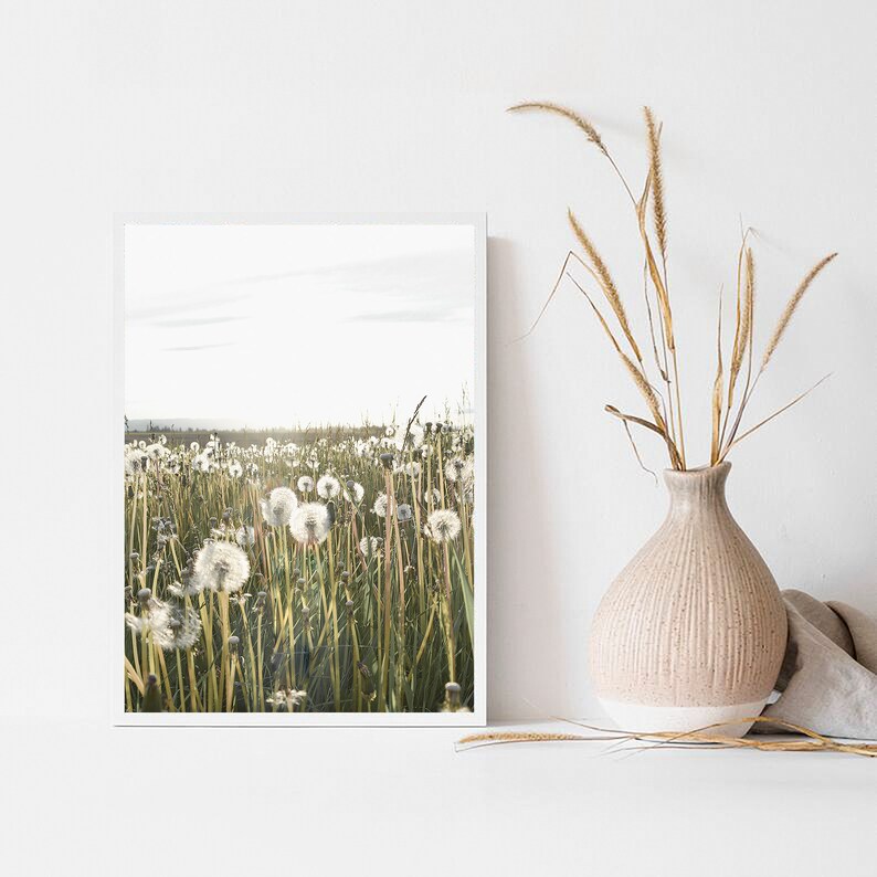 Maskrostryck, rustik kökskonst med maskrosmotiv, maskrosblomtryck, bondgårdsinredning, botaniskt tryck, digitaltryck, maskrosväggkonst bild 4