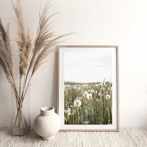Maskrostryck, rustik kökskonst med maskrosmotiv, maskrosblomtryck, bondgårdsinredning, botaniskt tryck, digitaltryck, maskrosväggkonst bild 5