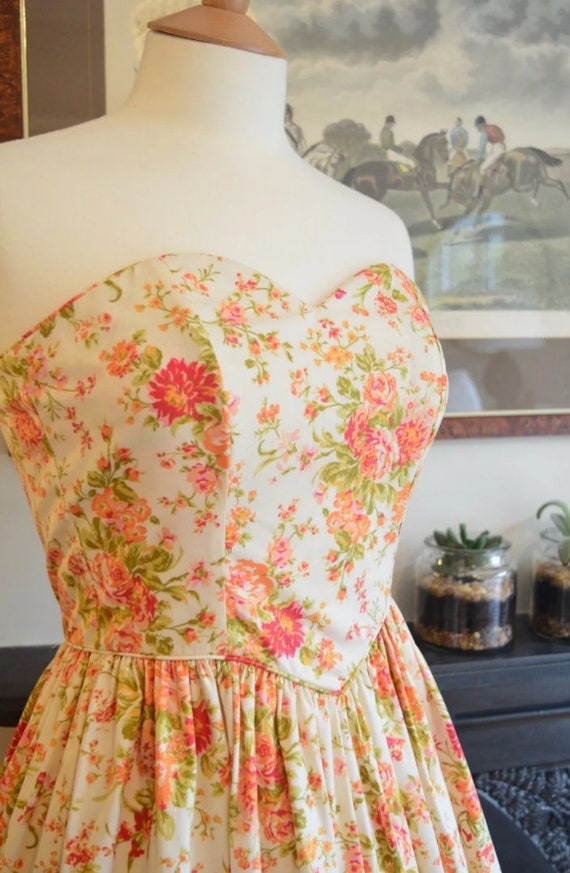Vintage Laura Ashley Classic floral Dress